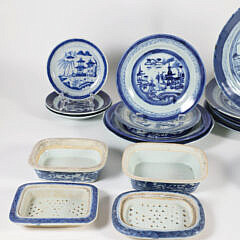 Collection of 22 Assorted Pieces of Blue and White Canton, 19th Century