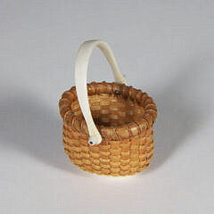 Jean M. Valerio Miniature Oval Swing Handle Nantucket Basket with Carved Seashell Interior