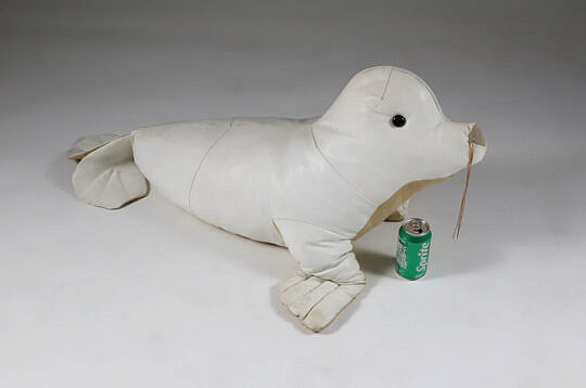 Vintage White Leather Seal