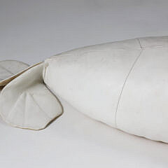 Vintage White Leather Seal