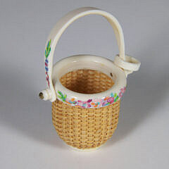 Jean M. Valerio Miniature Woven Open Swing Handle Nantucket Basket Pendant, circa 2017