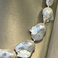 18mm x 30mm White Fresh Water Baroque Pearl Necklace