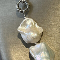 18mm x 30mm White Fresh Water Baroque Pearl Necklace