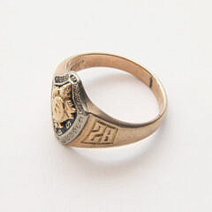 10k Gold Hallmarked High School 1928 Class Ring
