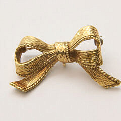 Gold Bow Brooch, Stamped Italy 18k