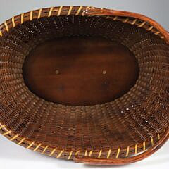 Antique Oval Swing Handle Nantucket Basket, circa 1910