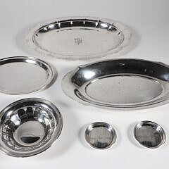 Six Pieces of Assorted Sterling Silver Tableware comprising 3 oval trays, 2 coasters, one berry bowl 