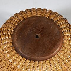 Vintage Small Round Swing Handle Nantucket Basket