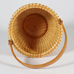 Judy Bush Sloan Round Swing Handle Nantucket Basket, circa 2009
