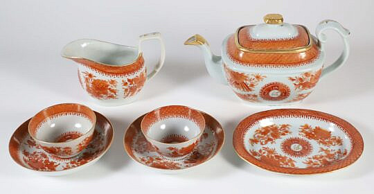 Swain Family Nantucket, Chinese Export Orange Fitzhugh China, circa 1810