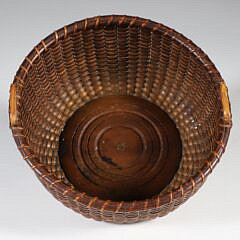 Finely Woven Round Open Nantucket Basket, 19th Century