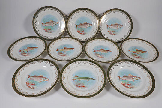 Set of 10 Homer Laughlin Niagara Antique Paint Decorated Fish Luncheon Plates