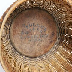 Roland Folger Round Swing Handle Nantucket Basket, 19th Century