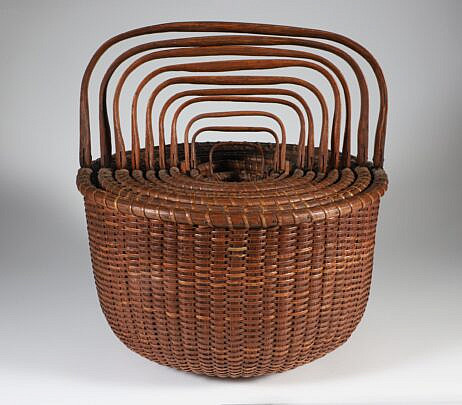 Rare Nest of Ten Jose Formoso Reyes (1902-1980) Round Swing Handle Nantucket Baskets