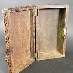 Antique/Vintage Profusely Carved Box, 20th century