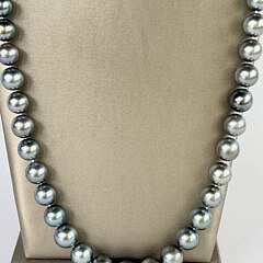Fine 12mm-14mm Tahitian South Sea Pearl Necklace, 14k Gold Clasp