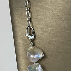 20mm-27mm White Freshwater Baroque Pearl Necklace