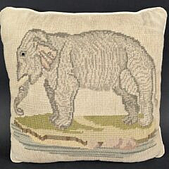 4624-955 Elephant Pillow A