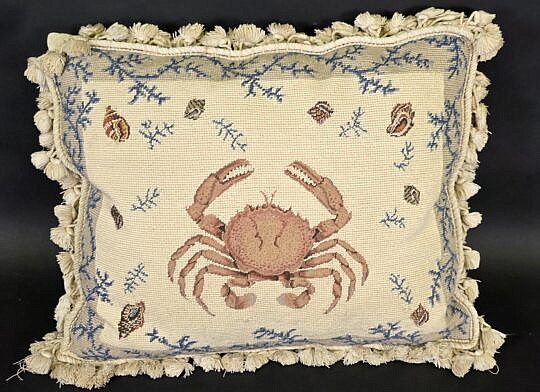 4641-955 Crab Pillow A