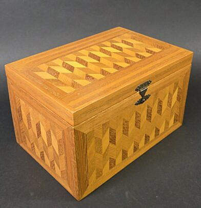 4642-955 Inlaid Box A
