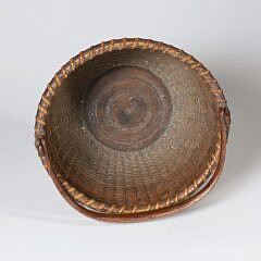 Antique Round Open Swing Handle Nantucket Basket, 19th Century
