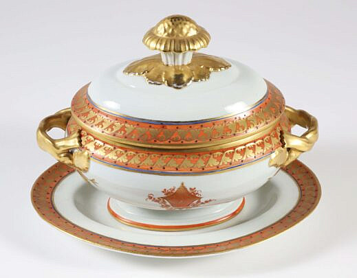Early Mottehedah Chinese Export Porcelain Style Diminutive Tureen and Underplate