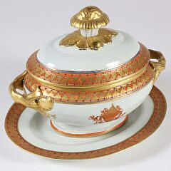 Early Mottehedah Chinese Export Style Porcelain Diminutive Covered Tureen and Underplate