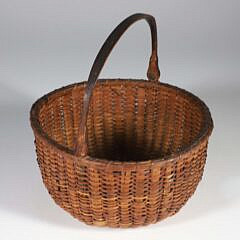 Round Swing Handle Nantucket Basket, 19th Century