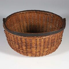Round Swing Handle Nantucket Basket, 19th Century