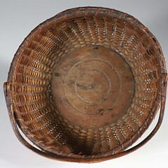 Round Swing Handle Nantucket Basket, 19th Century