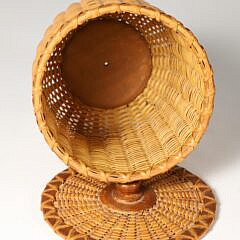 Paul Willer Scarce Round Covered Nantucket Basket