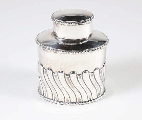 Edwardian Sterling Silver Tea Caddy, Atkin Brothers, Sheffield, 1904, of oval section with wavy fluted sides, gadroon rims