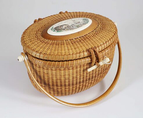 Vintage Nantucket Friendship Basket, Polychrome Top Engraved with Seashells, Flowers, Sailboat, and Seagulls