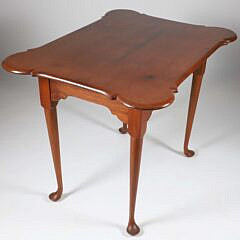 Richard Dunham Bench Made Mahogany Newport Rhode Island Style Tea Table