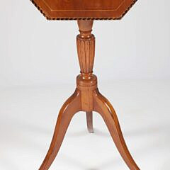 American Federal Mahogany Tilt Top Candle Stand, 19th Century