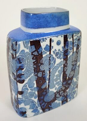 1715-1865 Gerber Vase A