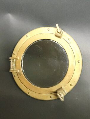 1747-1865 Porthole Mirror A