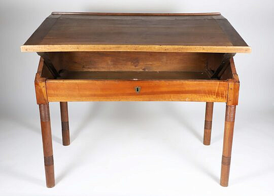 Walnut Architect