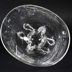 Signed Steuben Clear Glass Centerpiece Bowl with Etched American Eagle and 1784