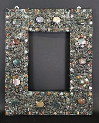 4654-955 Stone Frame A