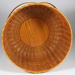 Paul Willer Very Large Round Double Swing Handle Nantucket Basket, circa 1982