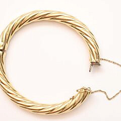 14K Yellow Gold Italian Hollow Twist Bangle Bracelet