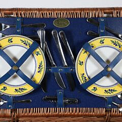 Harrods Knightbridge Wicker Picnic Set for Four