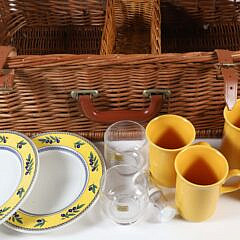 Harrods Knightbridge Wicker Picnic Set for Four