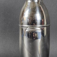Vintage Chrome Plated Figural Penguin Cocktail Shaker