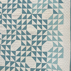 Vintage American Green and White Flying Geese Patchwork Quilt, circa 1930s