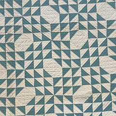 Vintage American Green and White Flying Geese Patchwork Quilt, circa 1930s