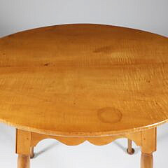 Eldred Wheeler Tiger Maple Oval Queen Anne Style Tea Table with Original Paper Label