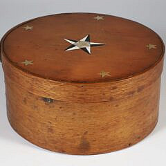 Whaleman Made Star Inlaid Bentwood Ditty Box, 19th Century