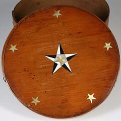 Whaleman Made Star Inlaid Bentwood Ditty Box, 19th Century